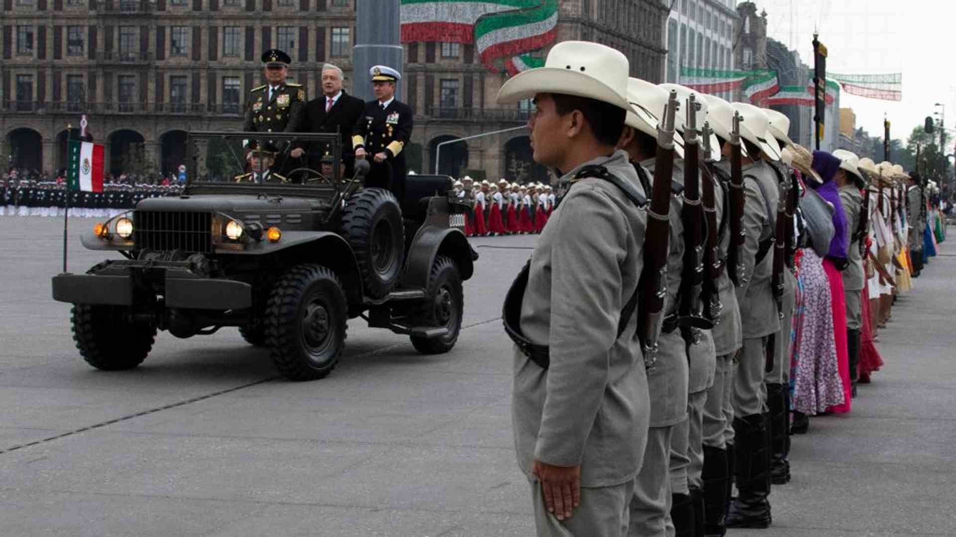 Desfile del 20 de noviembre celebra el 112 Aniversario de la Revolución